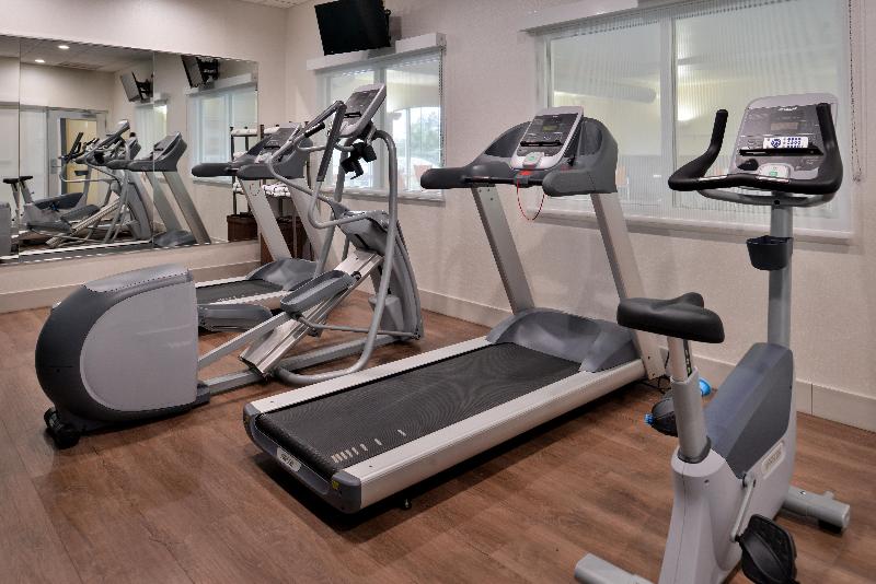 Holiday Inn Express Hotel & Suites Cincinnati Mason, An Ihg