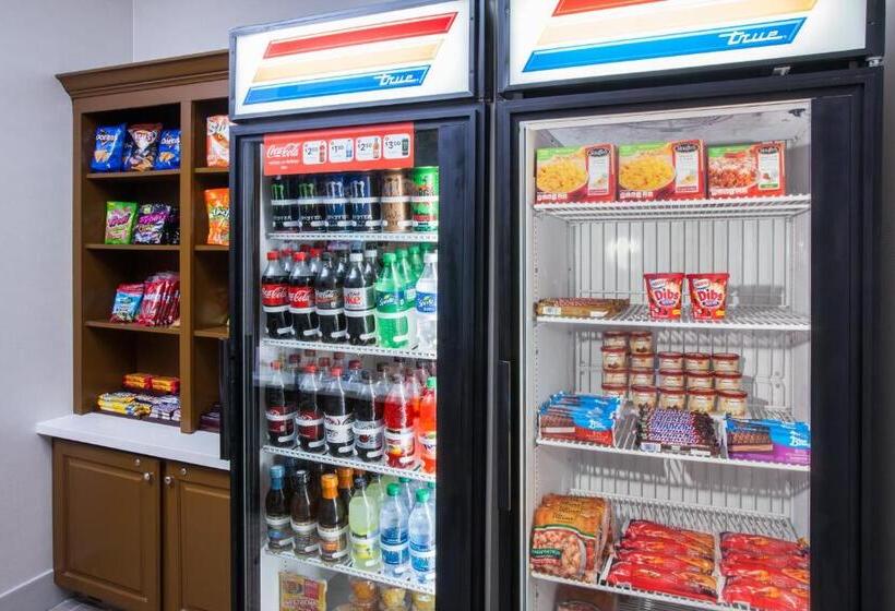 ホテル Holiday Inn Express & Suites Texarkana, An Ihg