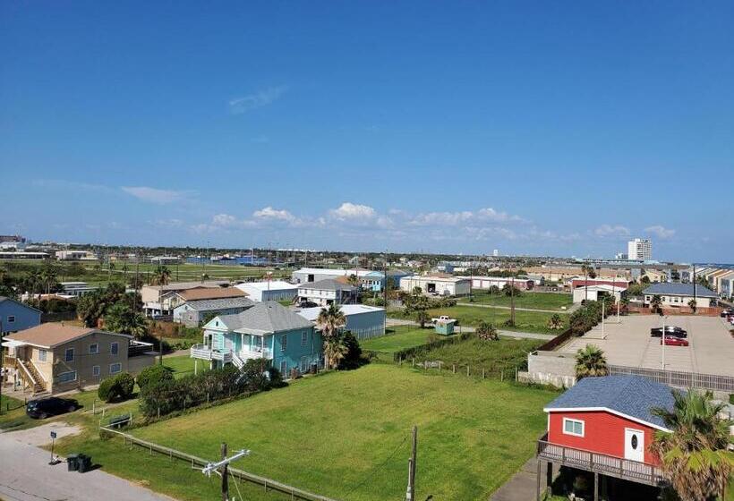 Holiday Inn Express Hotel Galveston West Seawall, An Ihg