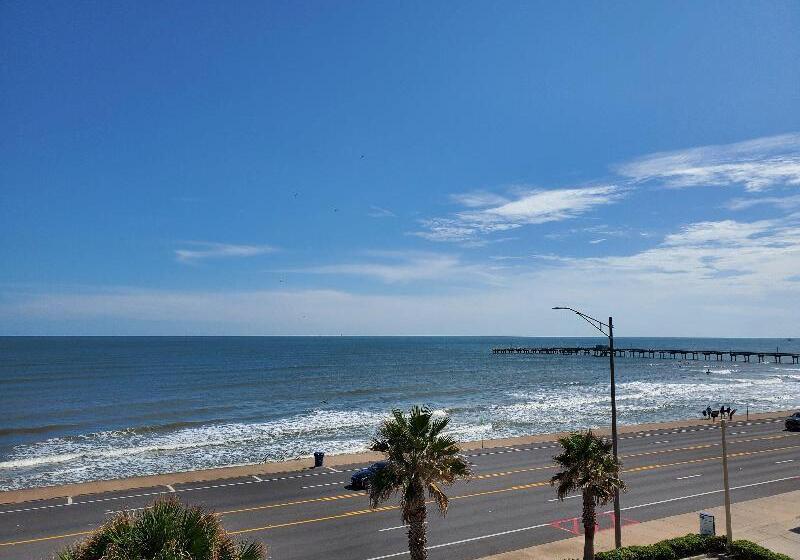Holiday Inn Express Hotel Galveston West Seawall, An Ihg