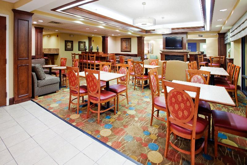 هتل Holiday Inn Express Raleigh Durham Airport, An Ihg