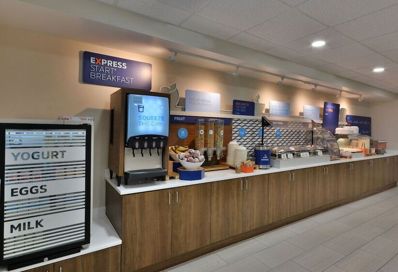 호텔 Holiday Inn Express Richmond I 64 Short Pump Area, An Ihg