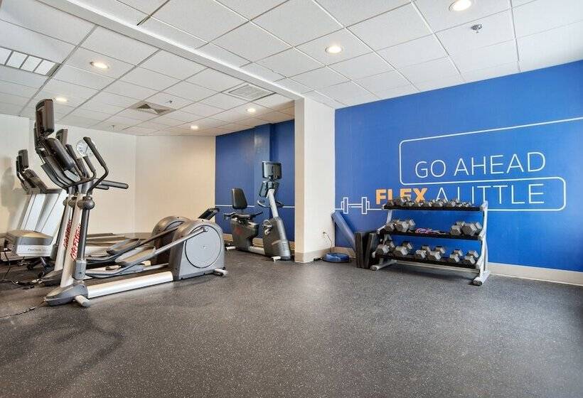 فندق Holiday Inn Express & Suites   Mobile   I 65, An Ihg