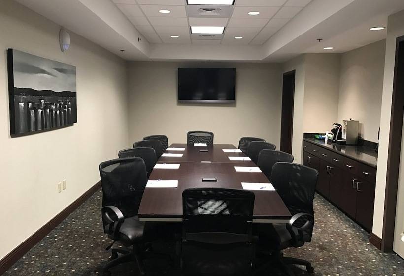 בית מלון כפרי Holiday Inn Express & Suites Morton Peoria Area, An Ihg