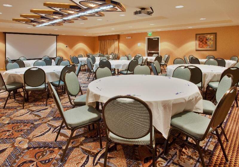 酒店 Holiday Inn Express & Suites Sacramento Ne Cal Expo, An Ihg