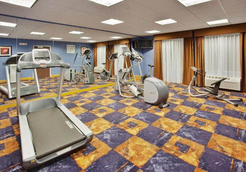 فندق Holiday Inn Express & Suites Sacramento Ne Cal Expo, An Ihg