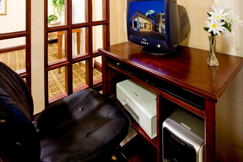 酒店 Holiday Inn Express Syracuse Airport, An Ihg