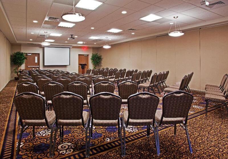 هتل Holiday Inn Purdue   Fort Wayne, An Ihg