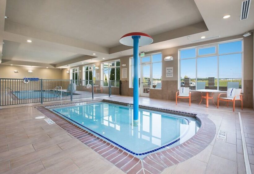 בית מלון כפרי Holiday Inn Jackson Nw   Airport Road, An Ihg