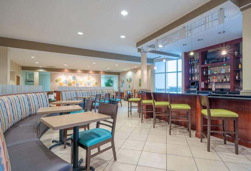 Отель Holiday Inn Manassas   Battlefield, An Ihg