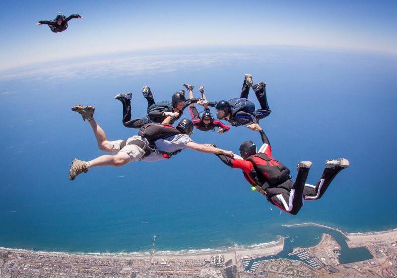 فندق Holiday Inn Oceanside Marina Camp Pendleton, An Ihg