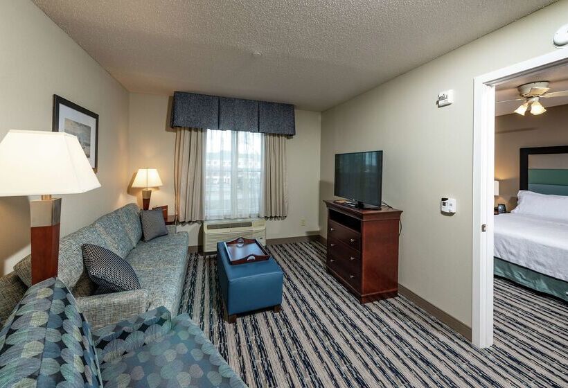 Отель Homewood Suites By Hilton Portland
