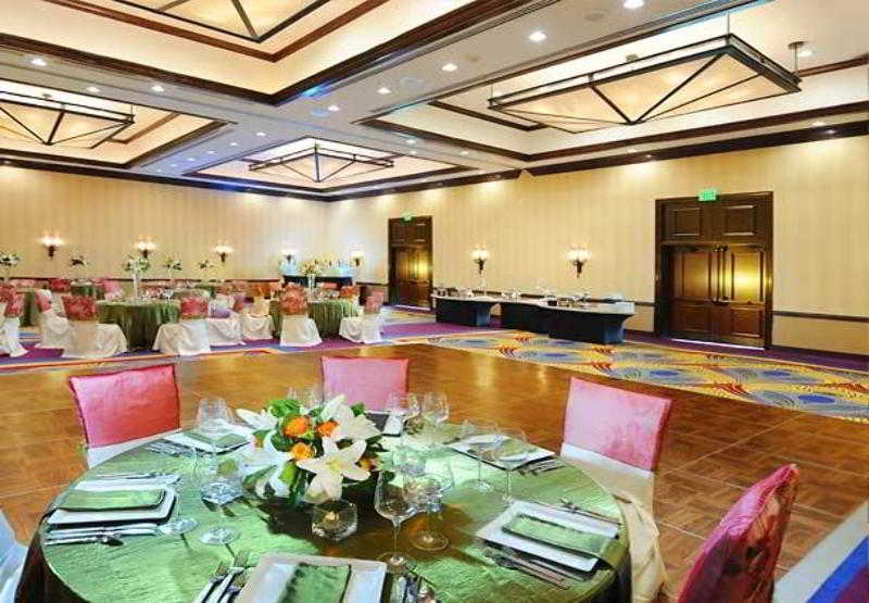 Отель Houston Marriott Energy Corridor