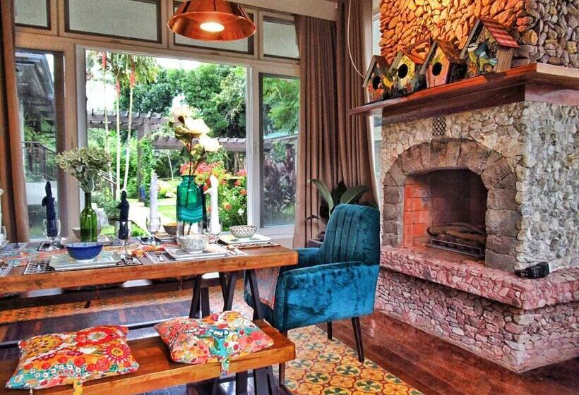 בית מלון כפרי Kimberly Tagaytay