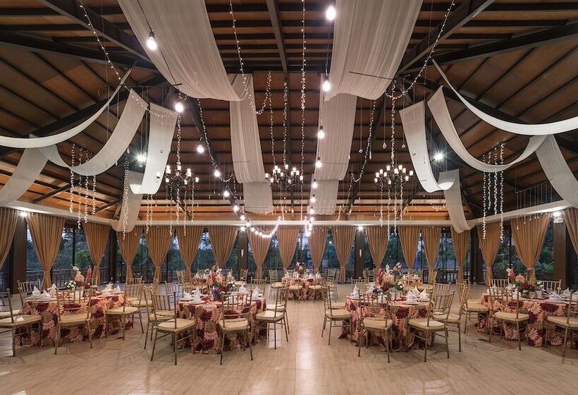 בית מלון כפרי Kimberly Tagaytay