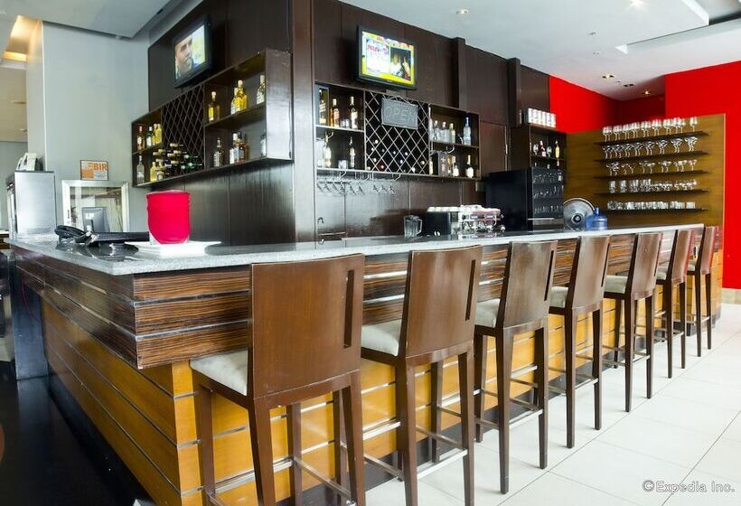 Lancaster Hotel Manila