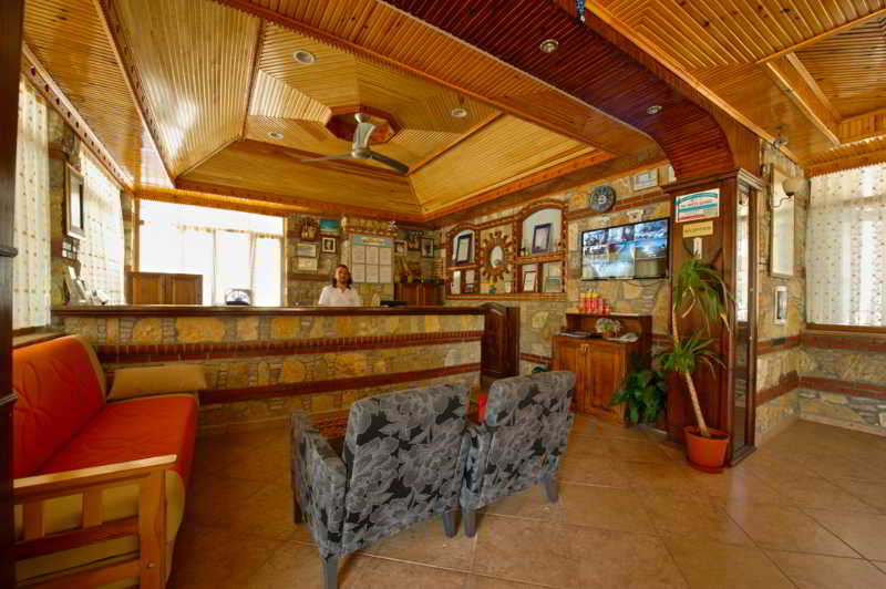 هتل Magic Tulip Beach