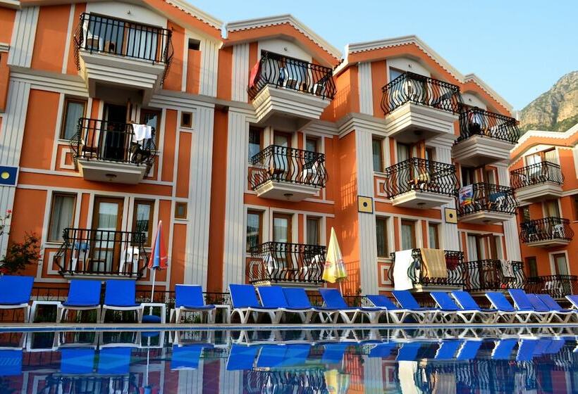 Отель Magic Tulip Beach