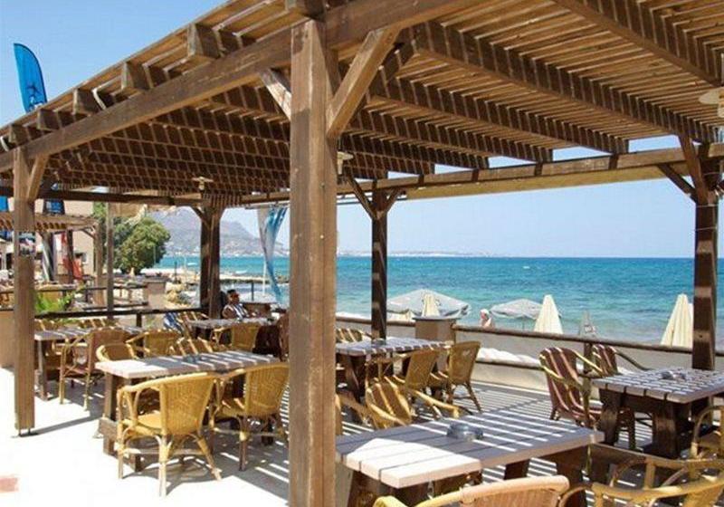 ホテル Malia Resort