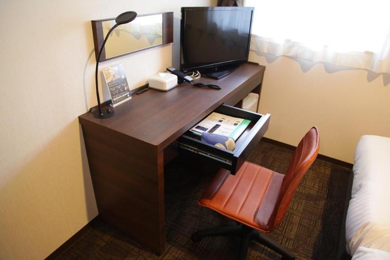 Отель Mielparque Osaka