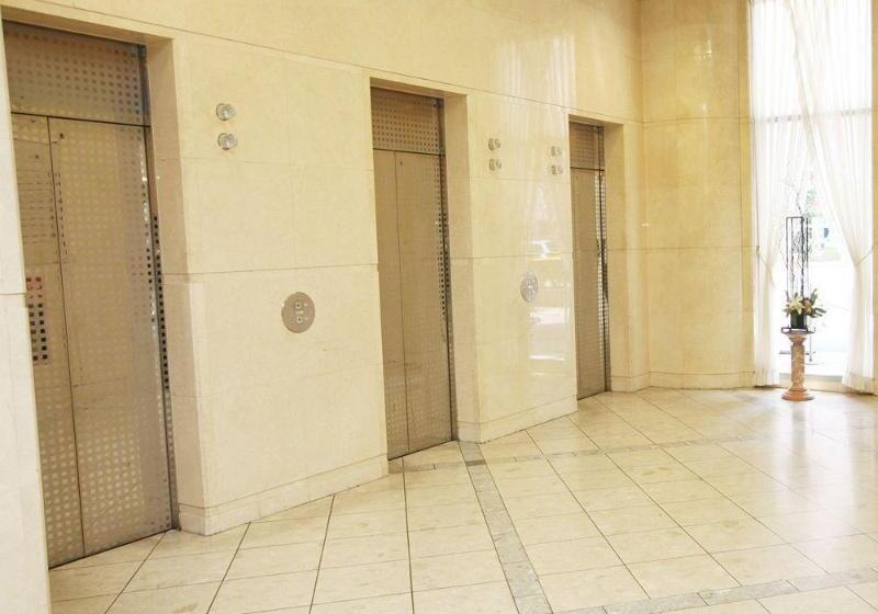 Отель Mielparque Osaka