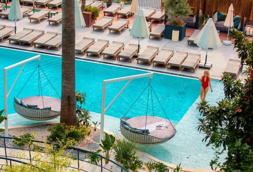 Отель Morina Deluxe