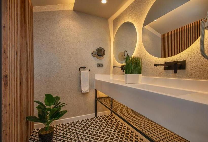 Отель Morina Deluxe