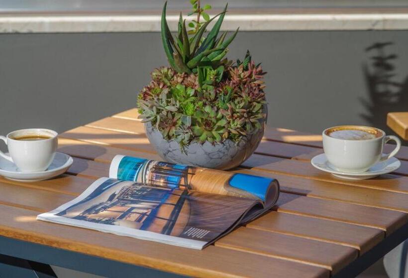 Отель Morina Deluxe