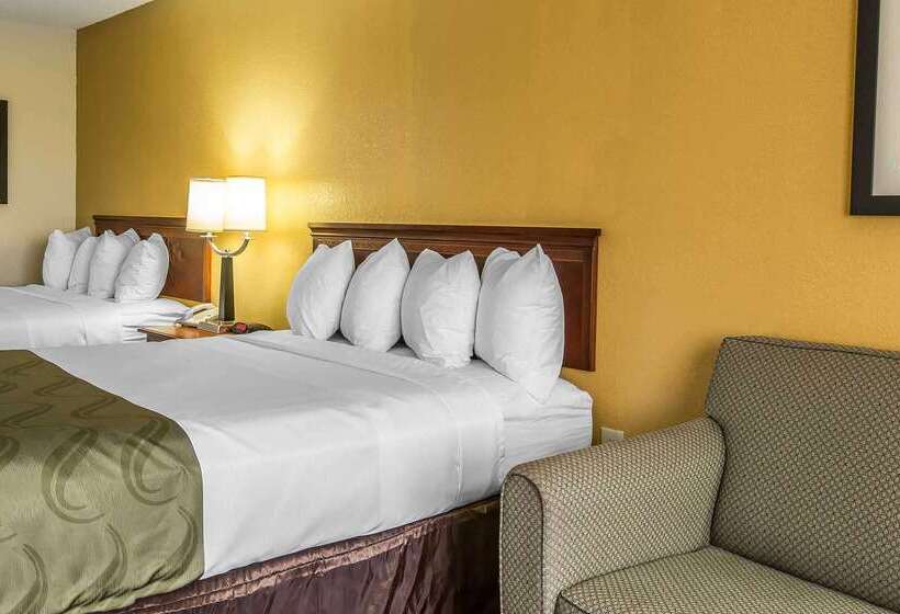 هتل Quality Inn Montgomery South
