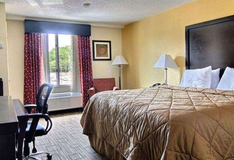 Hotel Quality Inn & Suites Greenville Near Downtown