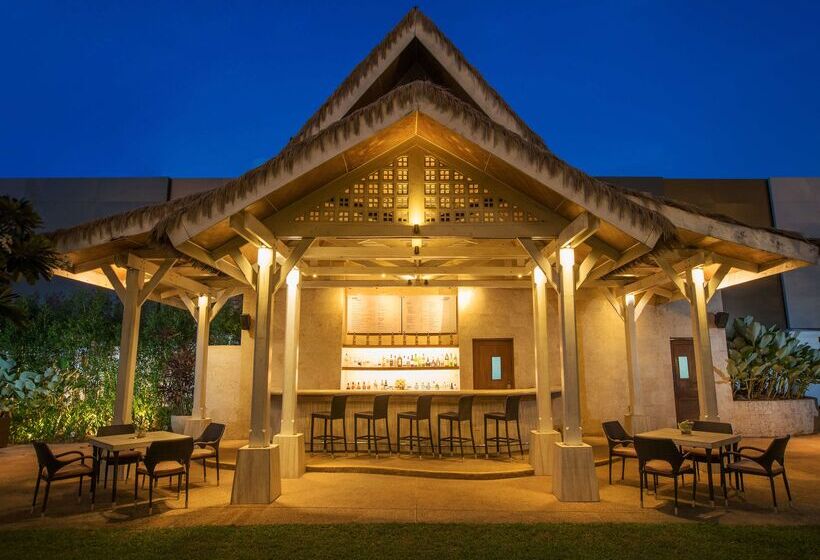 هتل Radisson Blu Cebu