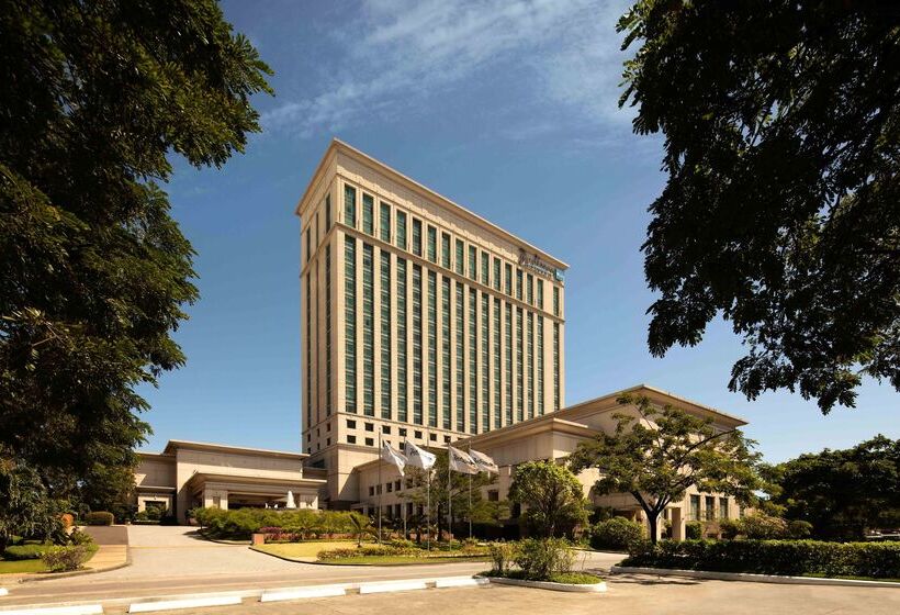 هتل Radisson Blu Cebu