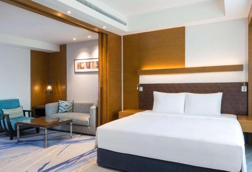 هتل Radisson Blu Cebu