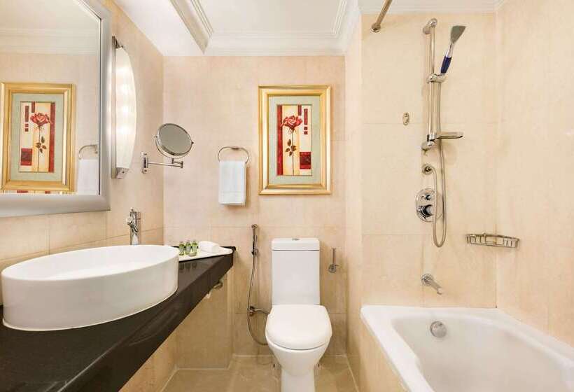 Hotel Ramada Plaza By Wyndham Karachi Airport