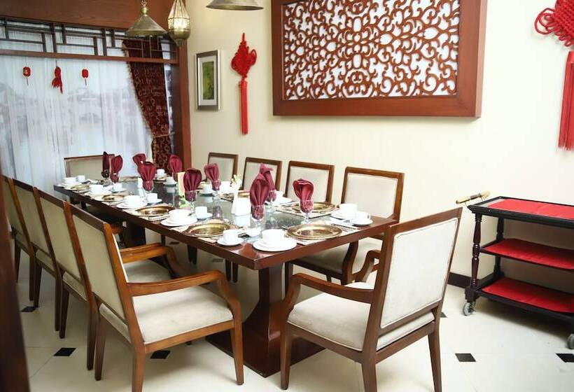 Hotel Ramada Plaza By Wyndham Karachi Airport