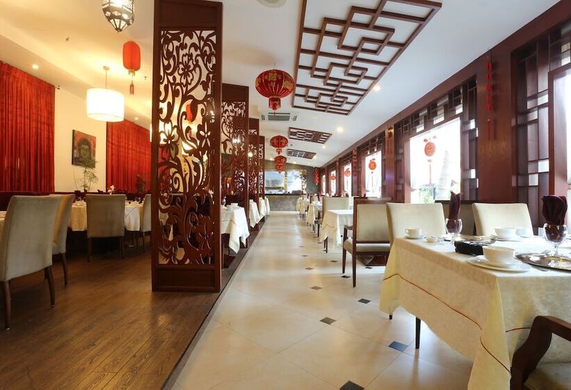 Hotel Ramada Plaza By Wyndham Karachi Airport