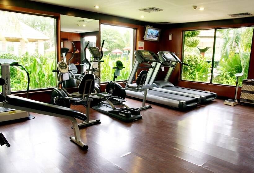 Hotel Ramada Plaza By Wyndham Karachi Airport