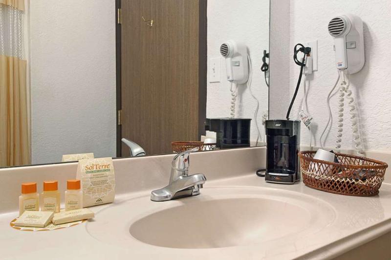 ホテル Red Roof Inn Fort Worth   Saginaw