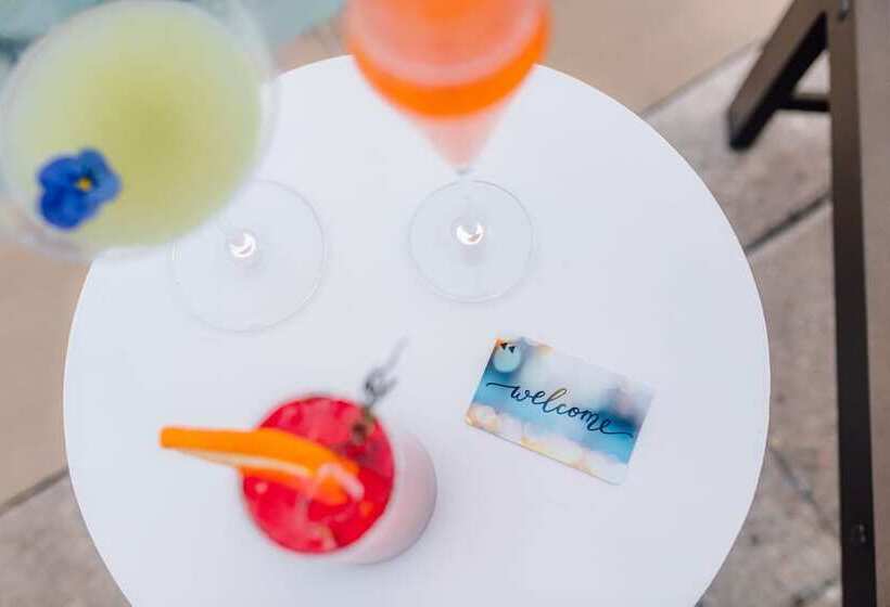 هتل Renaissance Baton Rouge