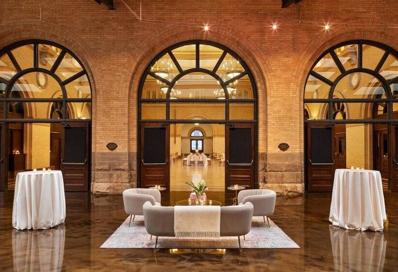 Renaissance Minneapolis Hotel, The Depot