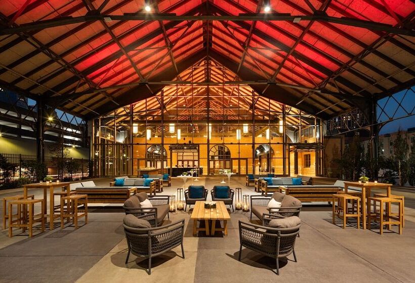 Renaissance Minneapolis Hotel, The Depot