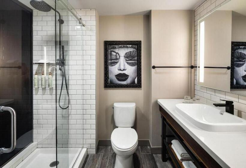 Renaissance Minneapolis Hotel, The Depot