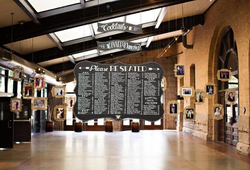 Renaissance Minneapolis Hotel, The Depot