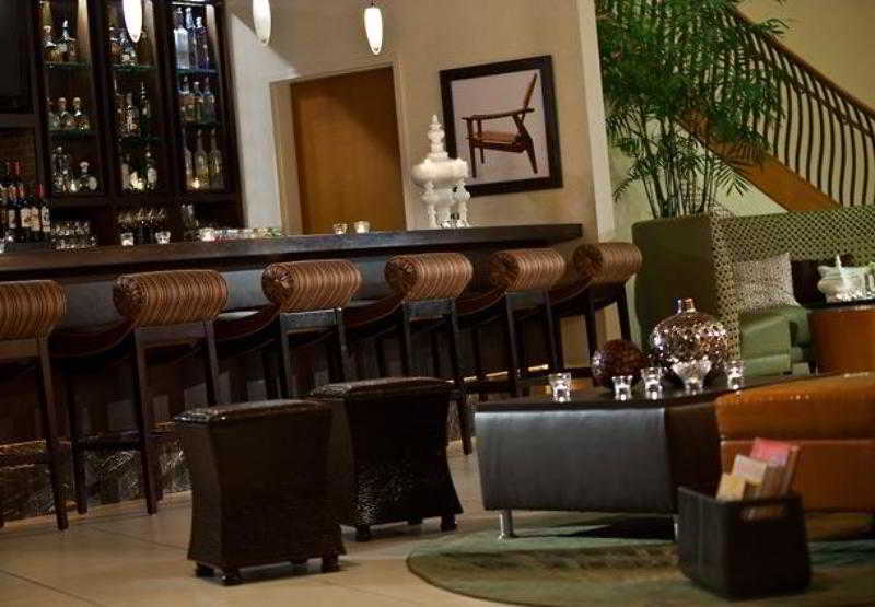 هتل Renaissance Raleigh North Hills