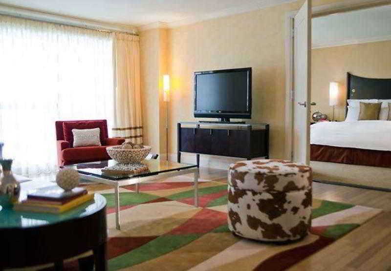 هتل Renaissance Raleigh North Hills