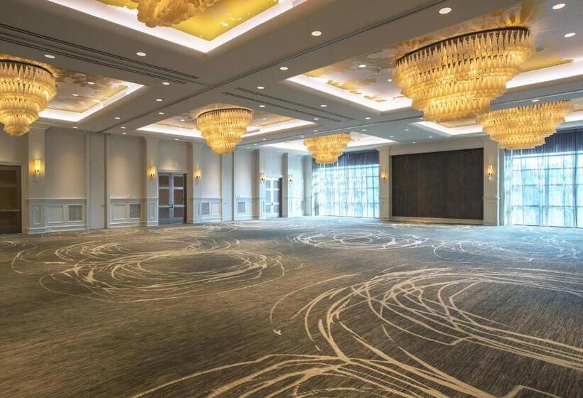 هتل Renaissance Raleigh North Hills