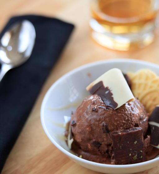 هتل Renaissance Raleigh North Hills