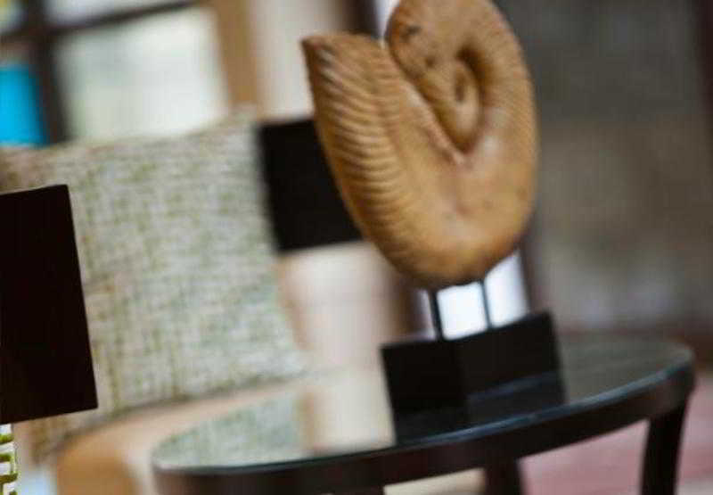 هتل Renaissance Raleigh North Hills