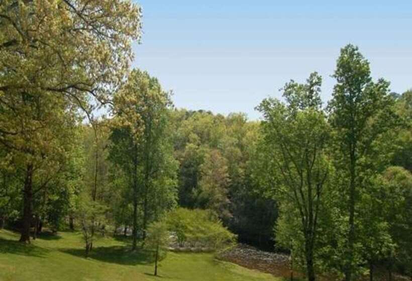 호텔 Rodeway Inn & Suites On The River