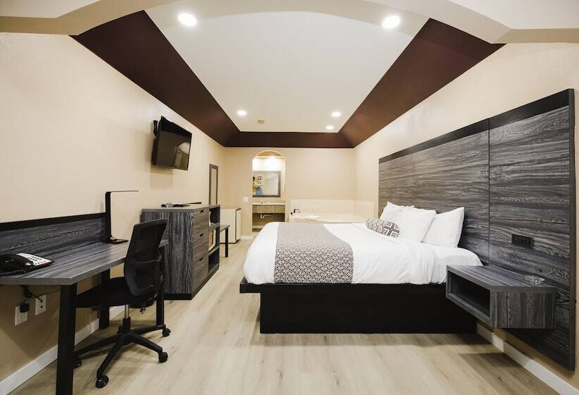 בית מלון כפרי Sapphire Inn & Suites